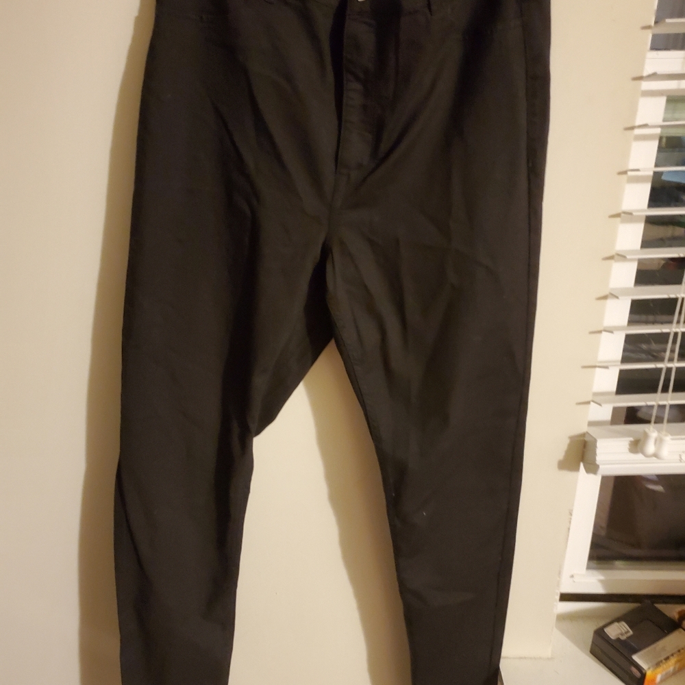 NWT H&M DIVIDED SKINNY JEANS